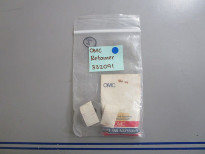 *NEW OEM* (LOT OF 2) 0810 OMC Johnson Evinrude Retainer 332091 0332091
