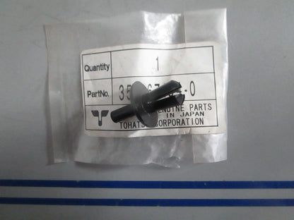 NEW OEM 350-67154-0 Tohatsu Rivet 0820