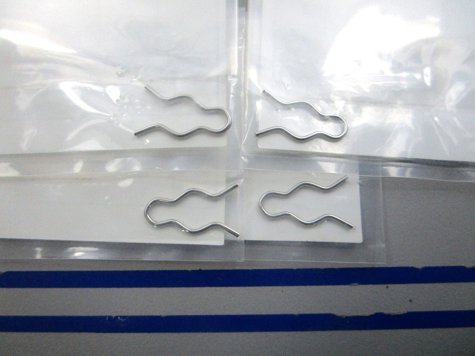 NEW OEM (LOT OF 4) 951703-0800 Tohatsu Snap Retainer 0810