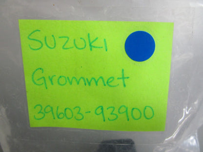 *NEW OEM* (LOT OF 2) 0810 Suzuki Grommet 39603-93900