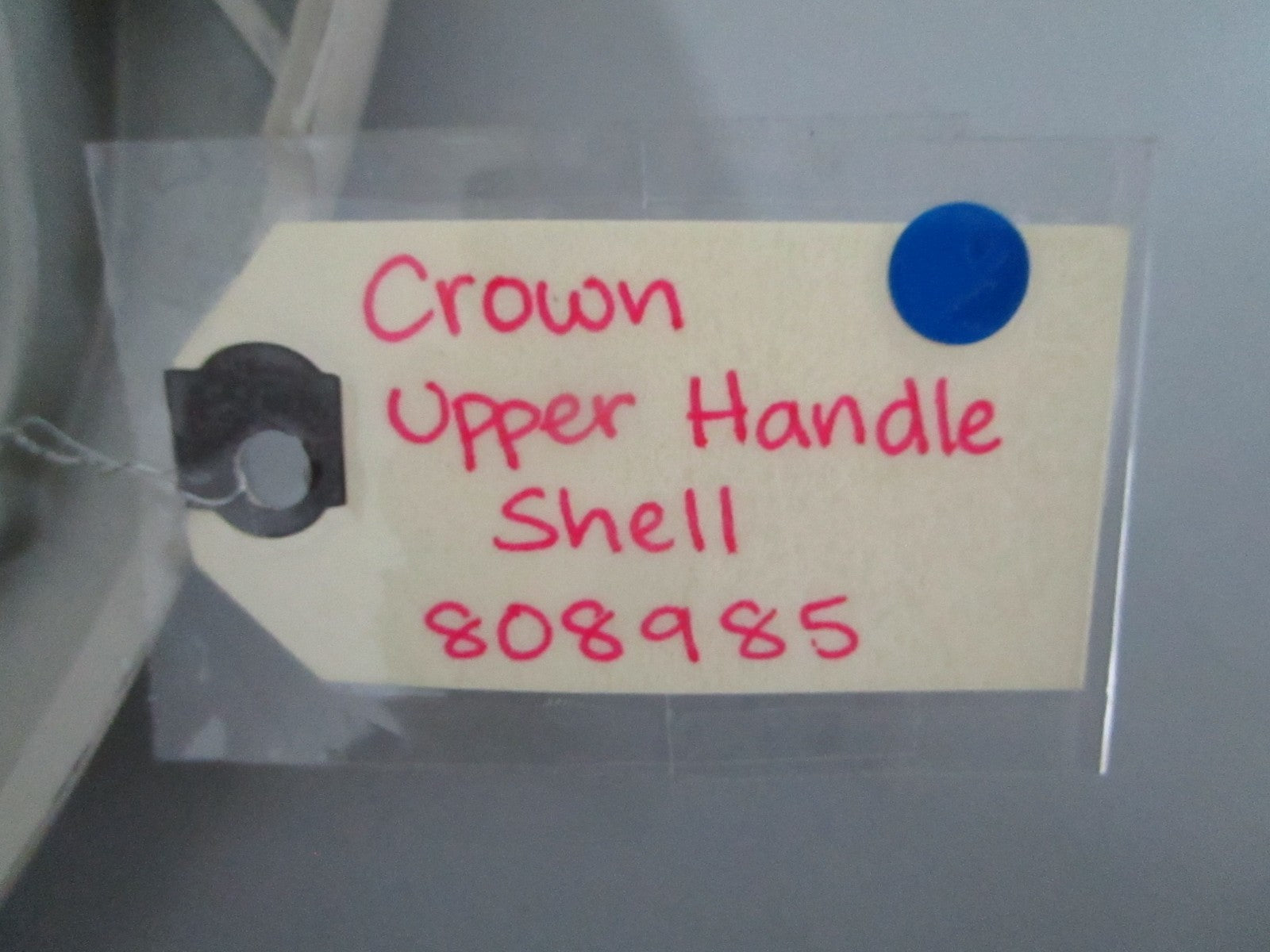 *NEW OEM* 0820 Crown Upper Handle Shell 808985