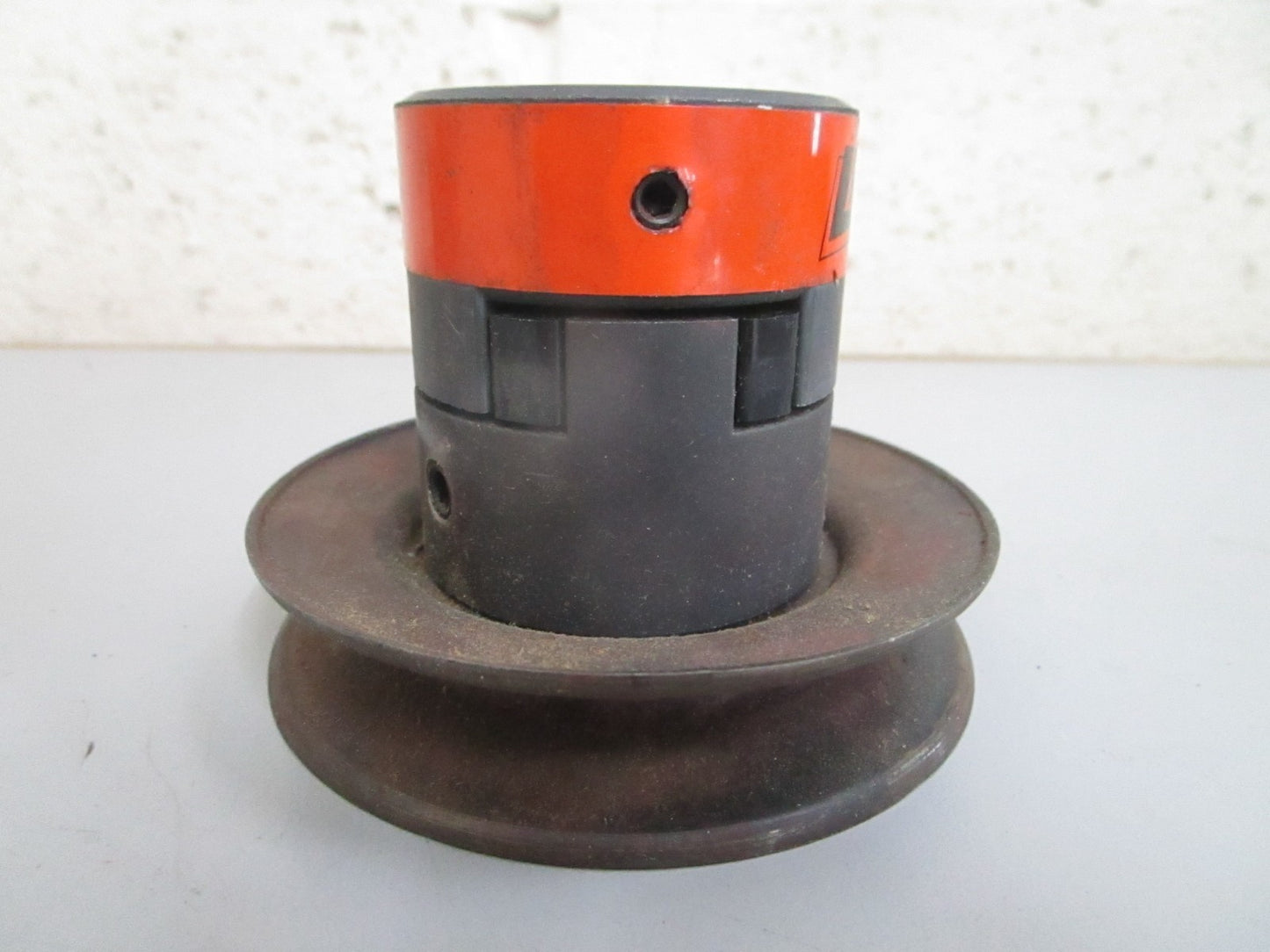 *NEW OEM* 0820 Bobcat Pulley Assy 6633585