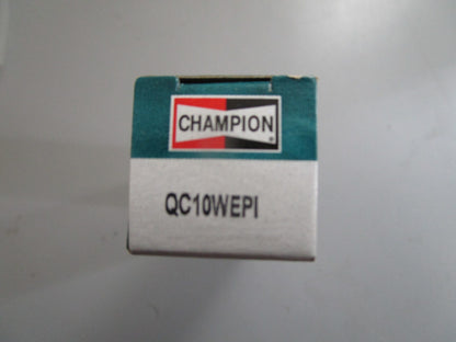 *NEW* 0810 Champion Spark Plug QC10WEPI 5010808