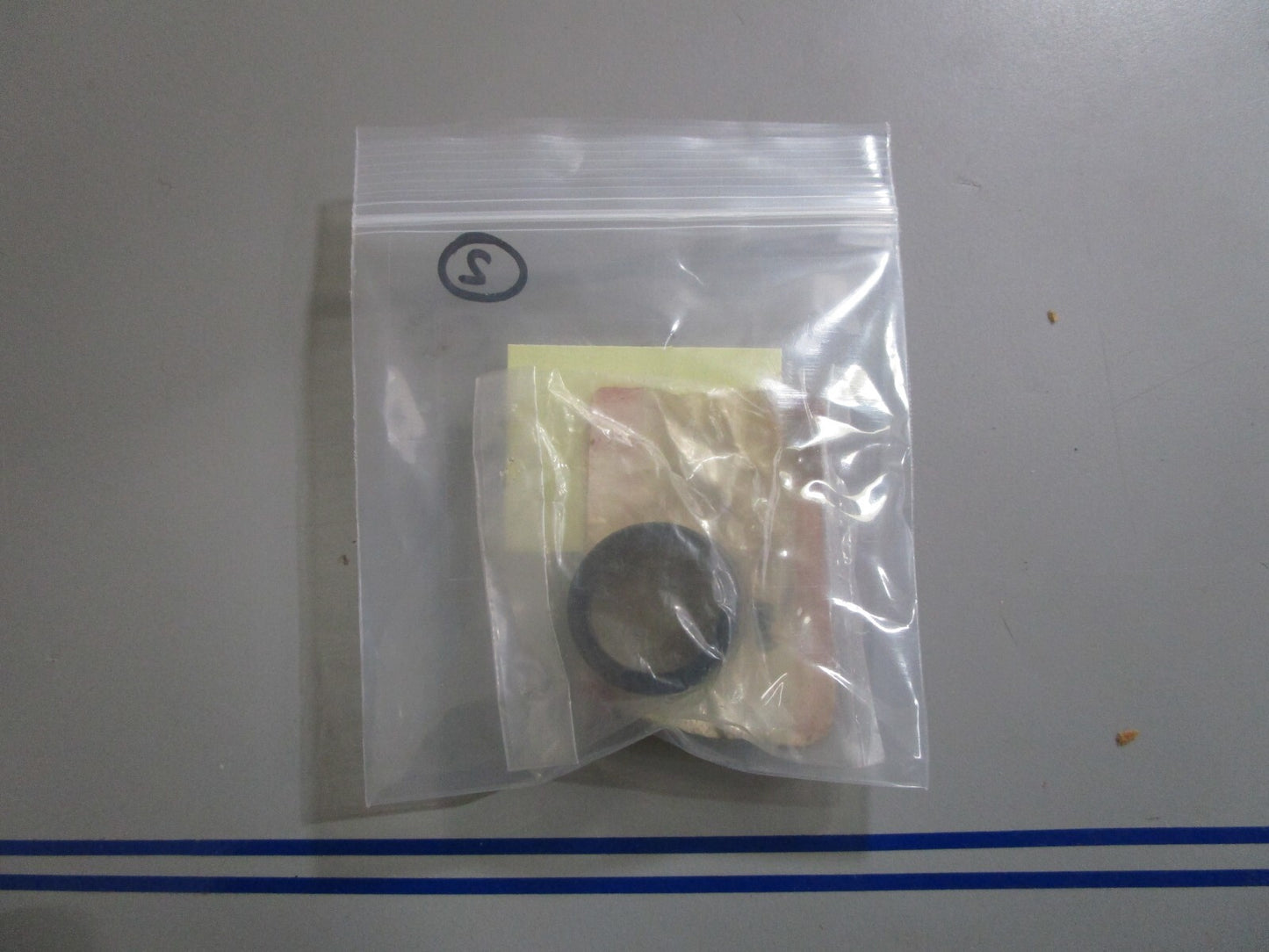 *NEW OEM* 0810 Suzuki Air Cushion 61438-92J00