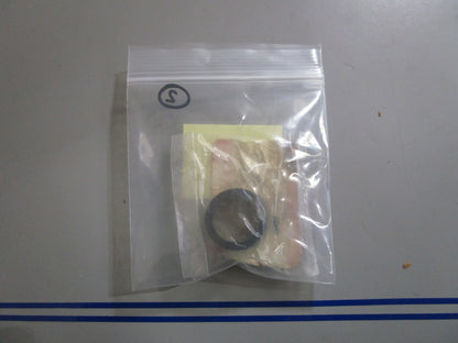 *NEW OEM* 0810 Suzuki Air Cushion 61438-92J00