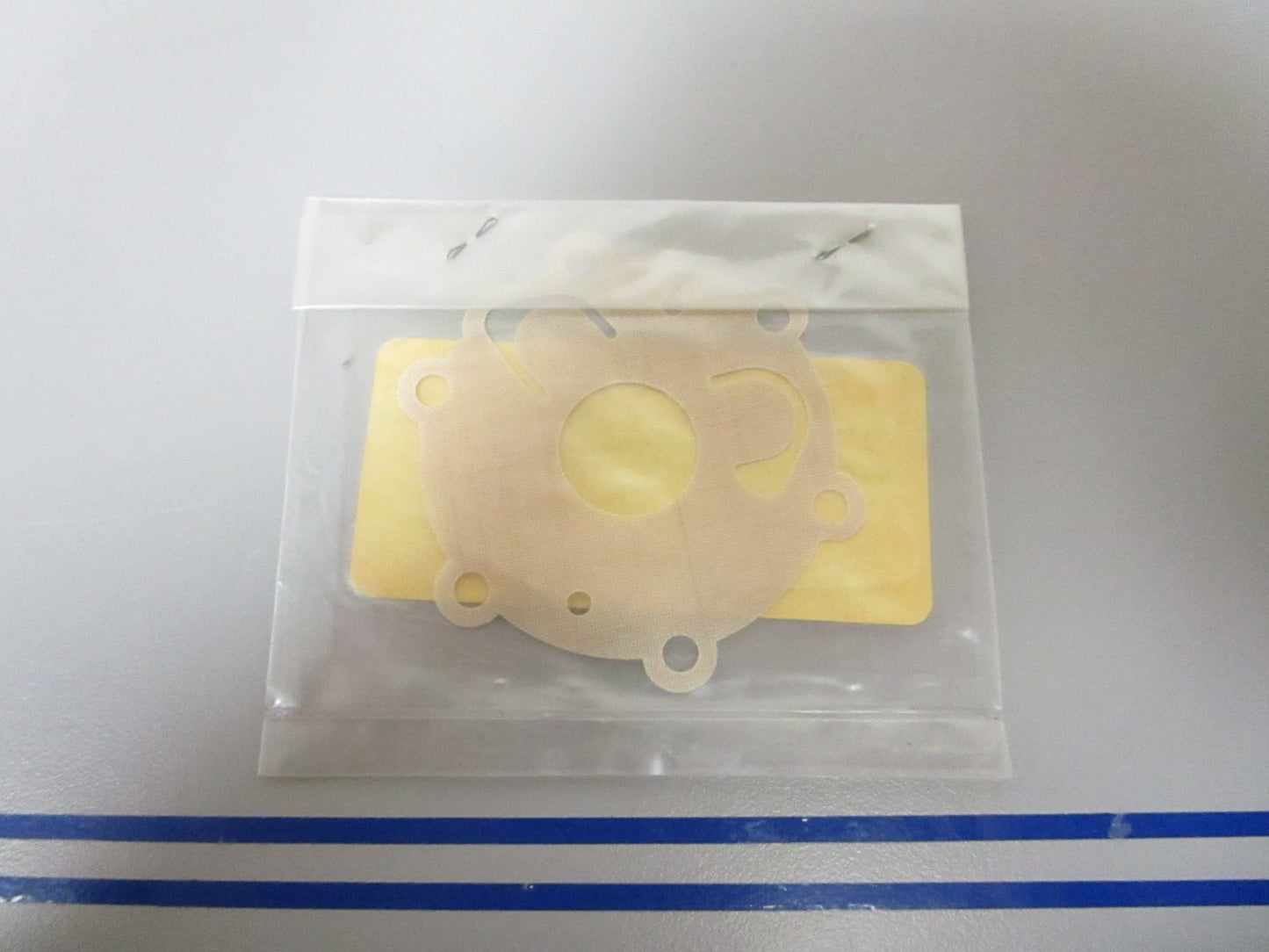 NEW OEM 27-81684M Mercury Quicksilver Gasket 0720