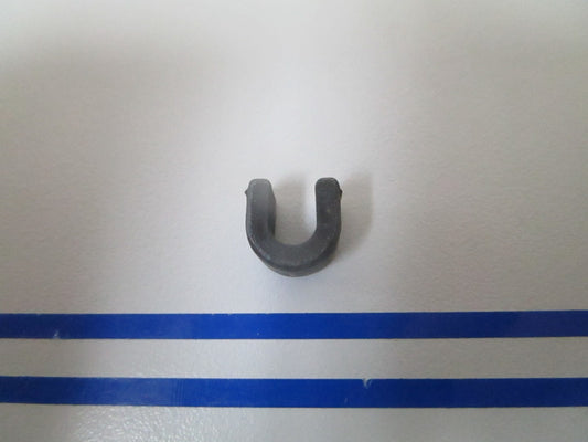 NEW OEM 324604 0324604 OMC Johnson Evinrude Retainer 0810
