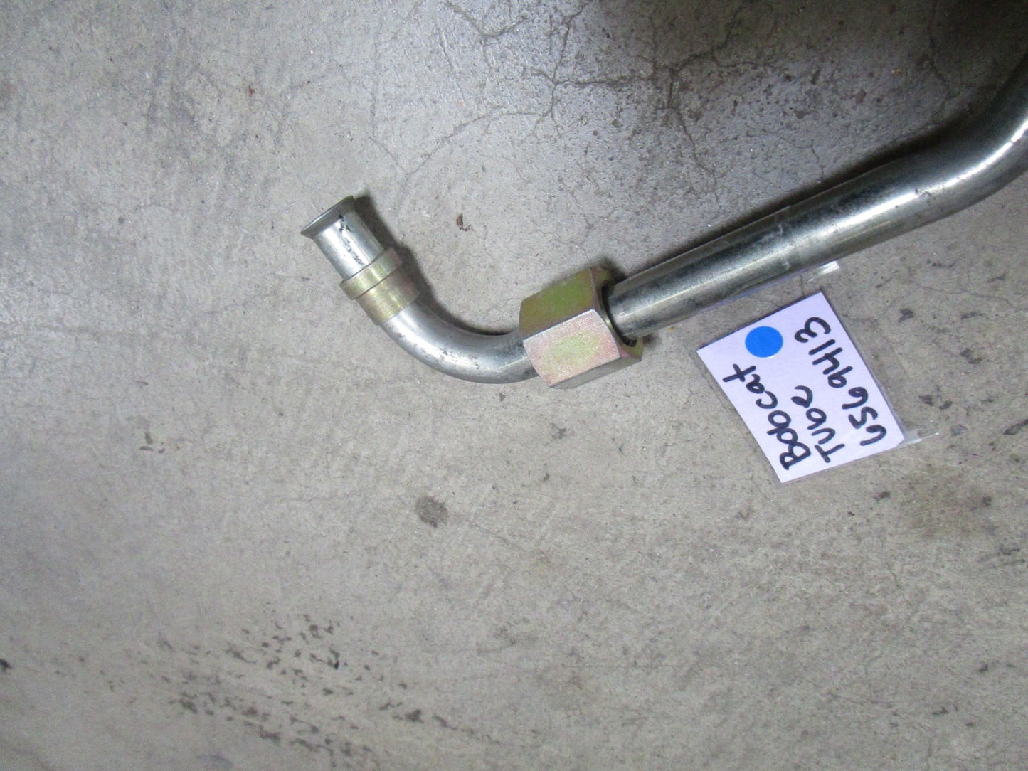 *NEW OEM* 0720 Bobcat Tube 6569413