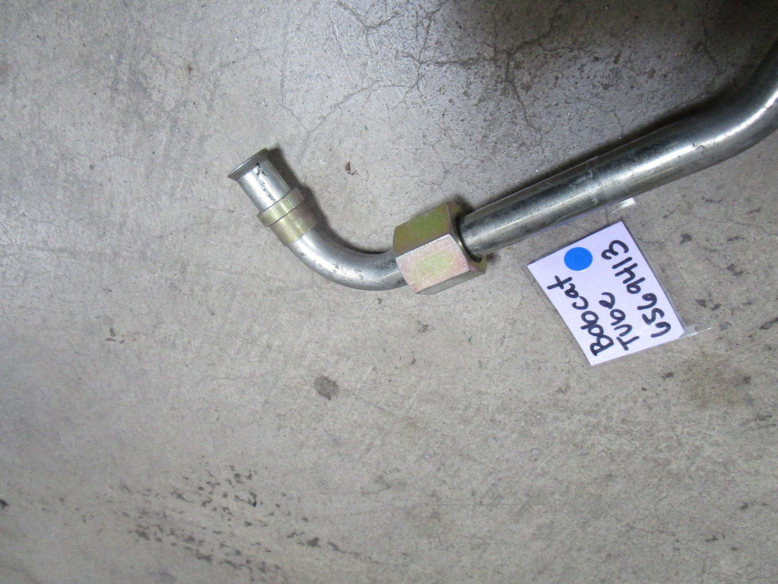 *NEW OEM* 0720 Bobcat Tube 6569413