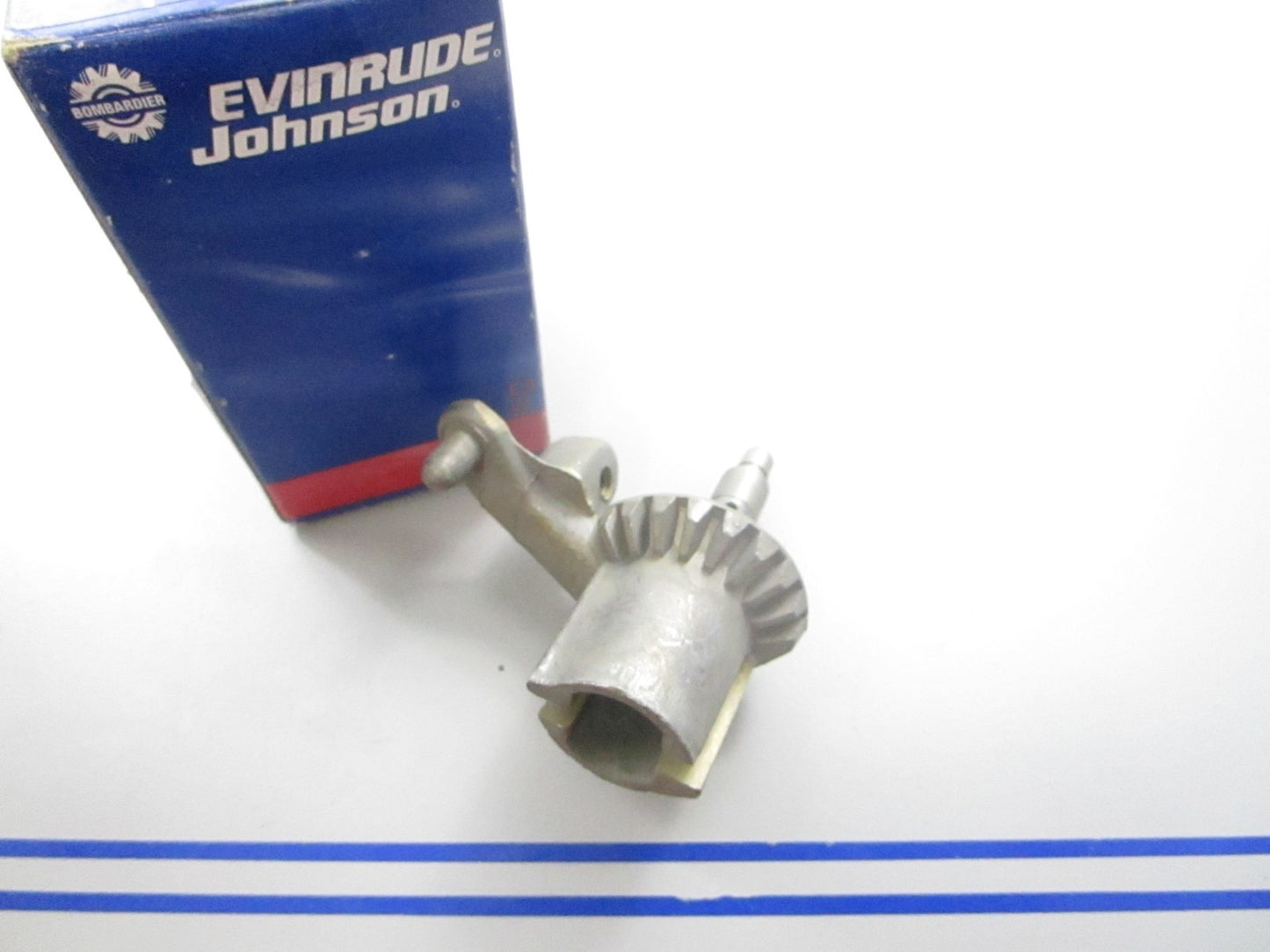 *NEW OEM* 0810 OMC Johnson Evinrude Gear Assembly 393943 0393943