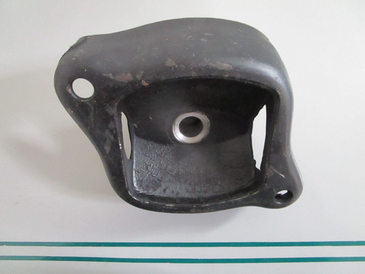 NEW OEM 1162230112 Mercedes-Benz Engine Mount 0820