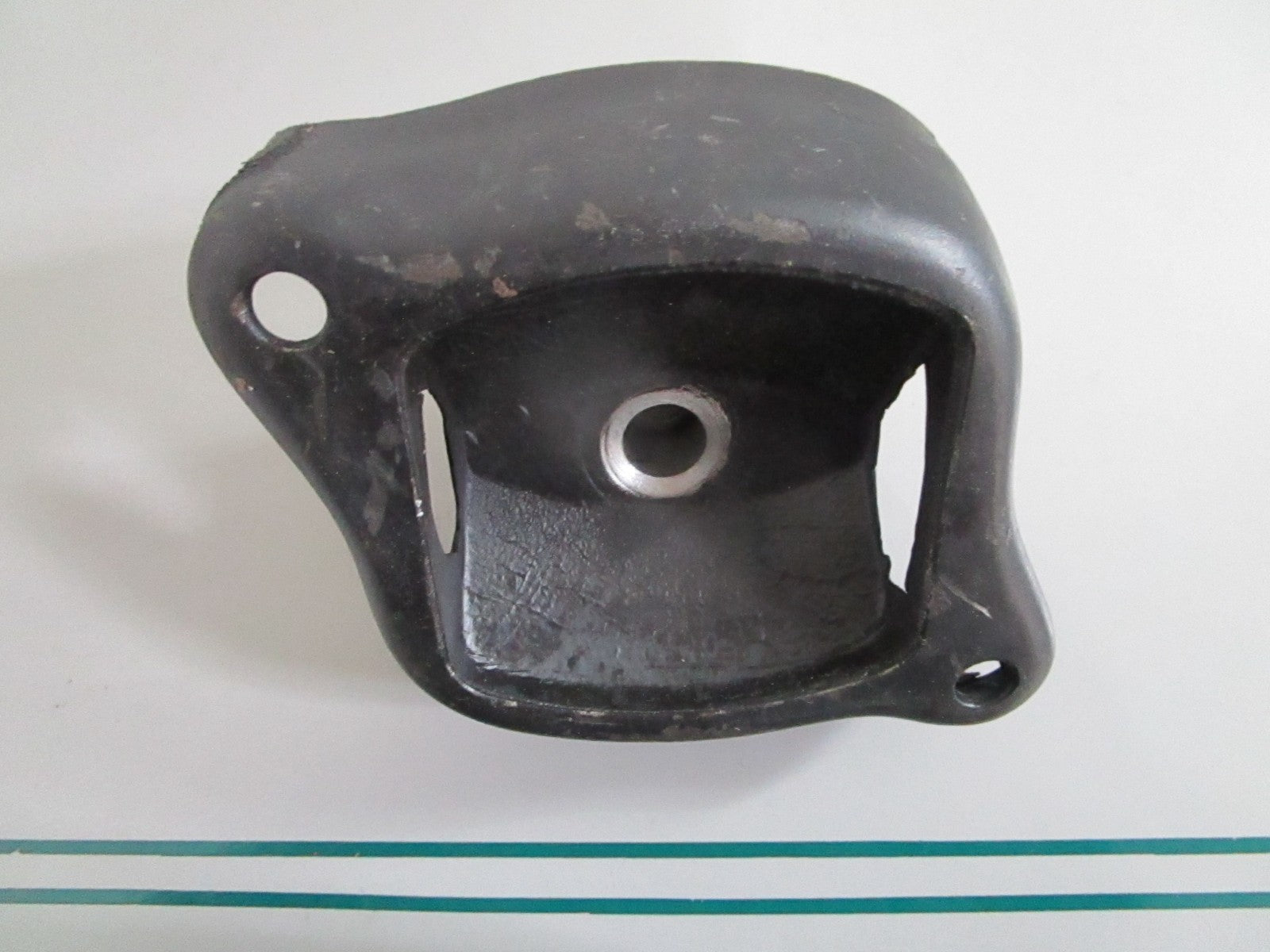 NEW OEM 1162230112 Mercedes-Benz Engine Mount 0820