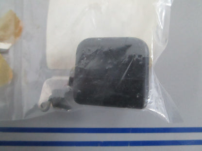 *NEW OEM* 0820 Daihatsu Float 21209-87703-000