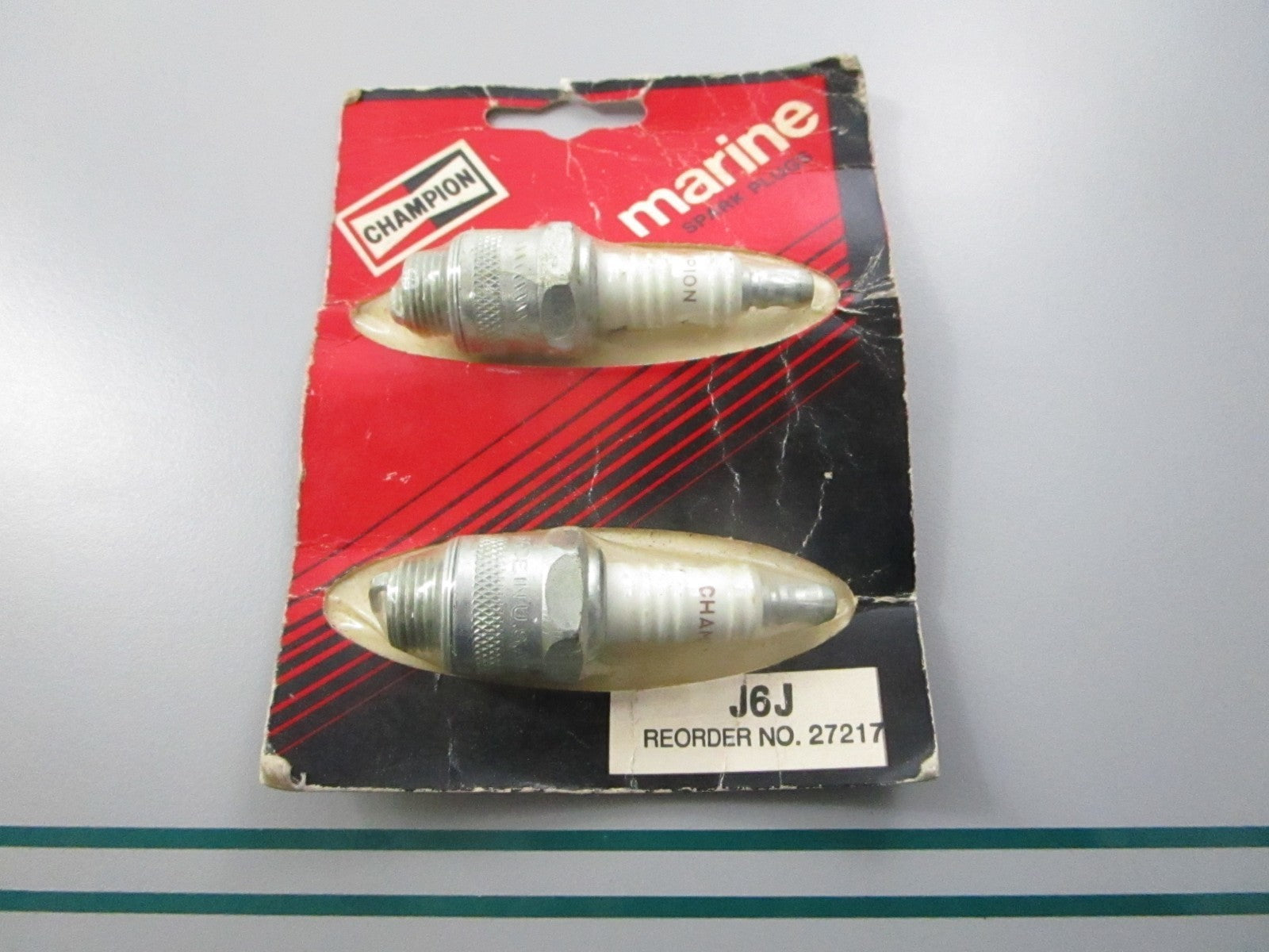 NEW (LOT OF 2) J6J Champion Spark Plug 0810