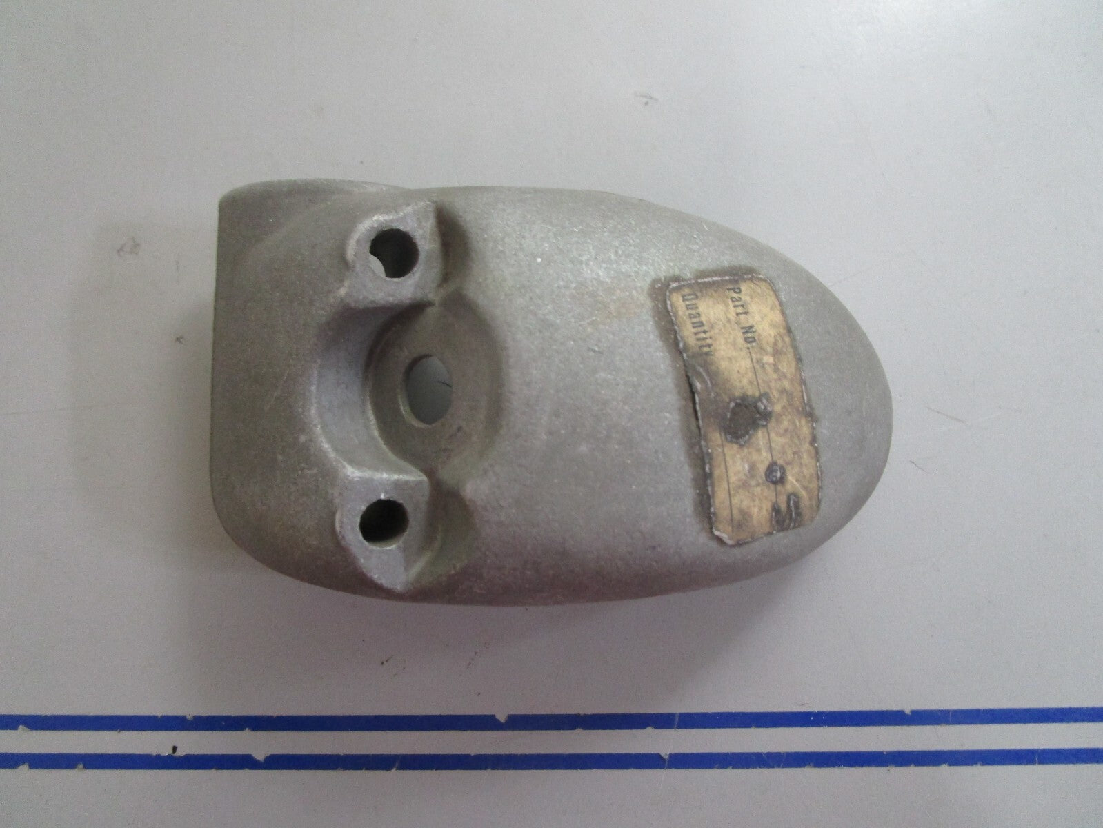 *NEW OEM* 0720 OMC Johnson Evinrude Lower Mount Housing Cover 305554 0305554