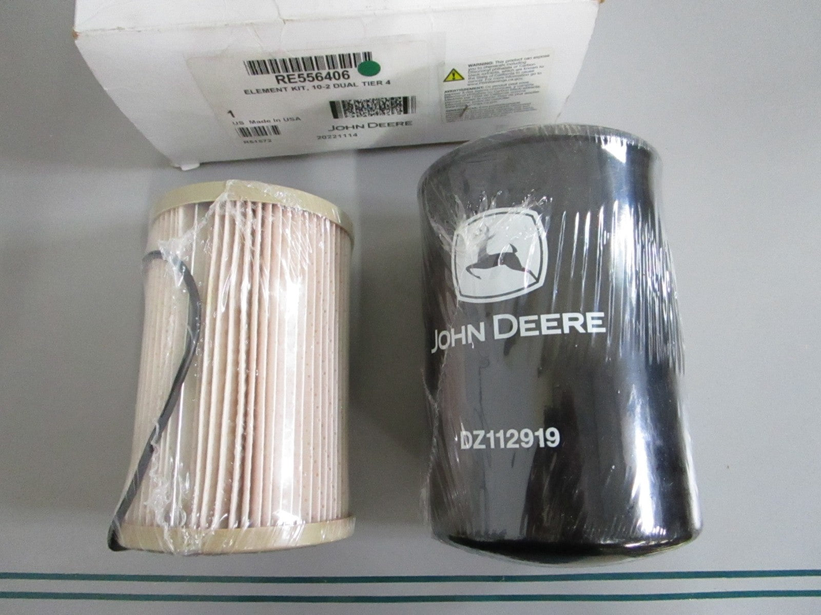 John Deere RE556406 Primary Final Fuel Filter Kit 10-2 Dual Tier 4 NEW OEM 0820