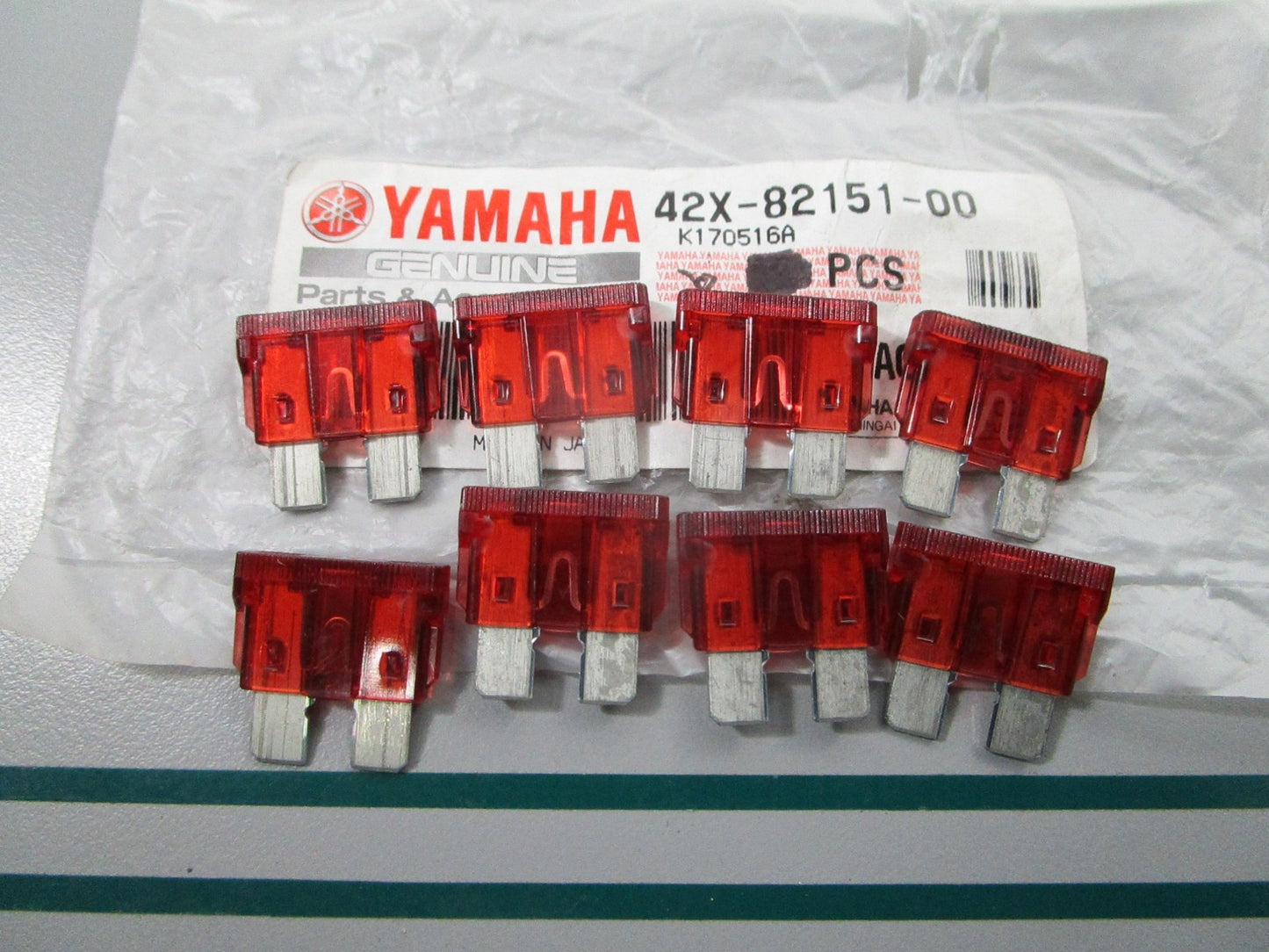NEW OEM (LOT OF 8) 5Y1-14384-00-00 Yamaha 10AMP Fuse 0810