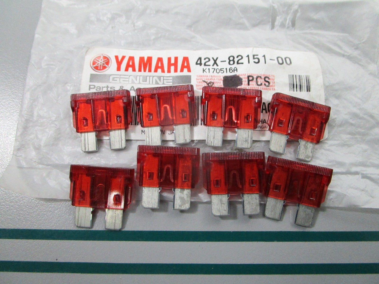 NEW OEM (LOT OF 8) 5Y1-14384-00-00 Yamaha 10AMP Fuse 0810