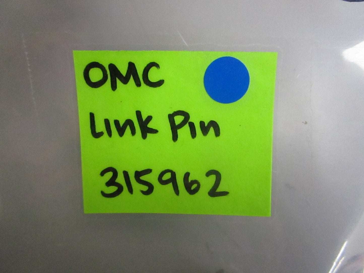 *NEW OEM* 0810 OMC Johnson Evinrude Link Pin 315962 0315962