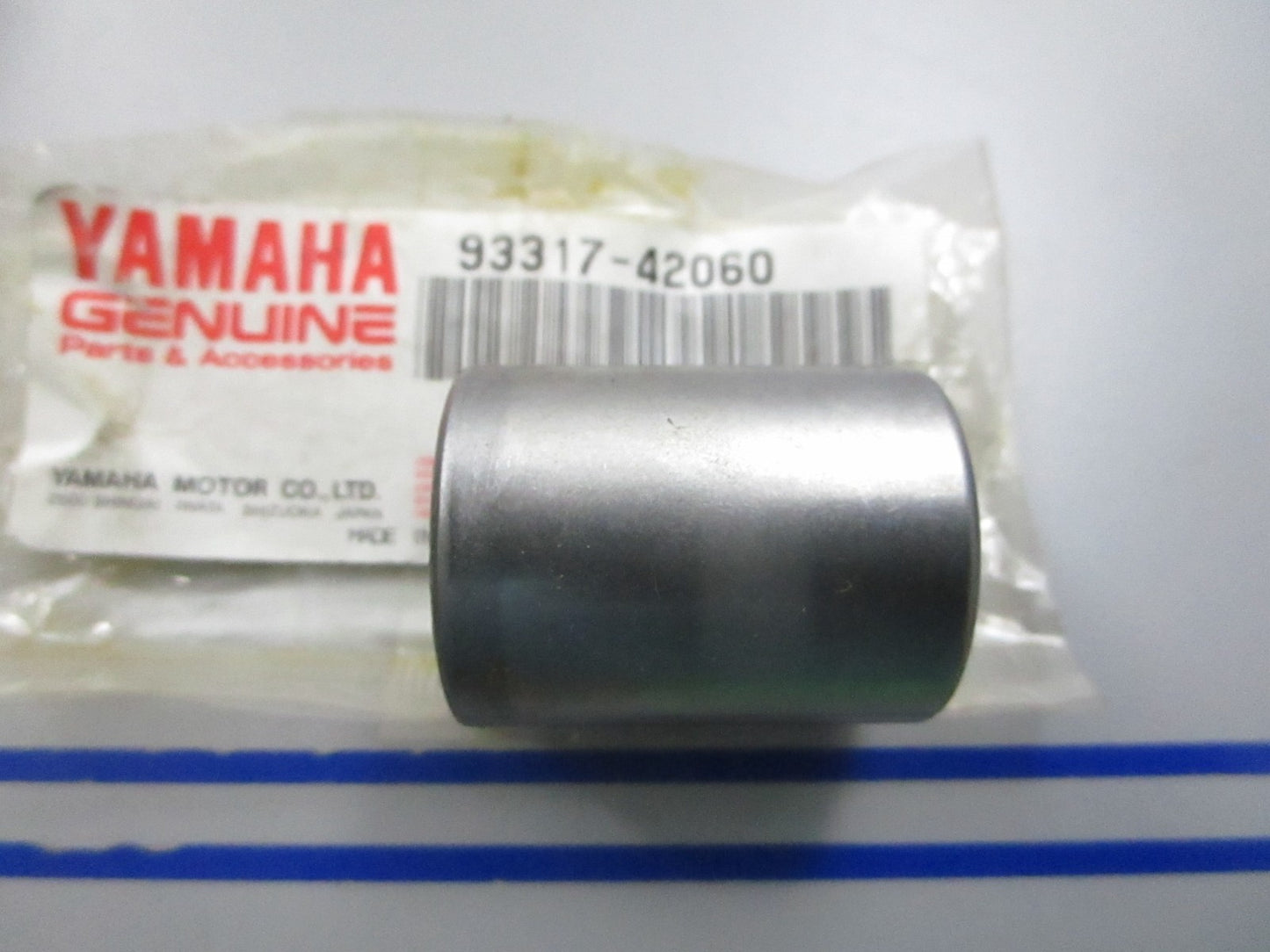NEW OEM 93317-42060-00 Yamaha Bearing 0810
