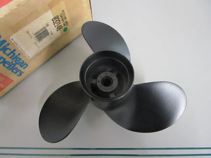 NEW 032140 Michigan Wheel 9 × 10.5 Propeller 0820