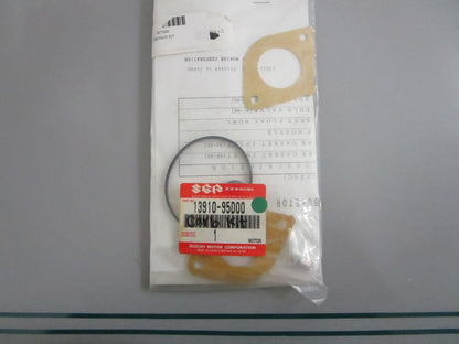 NEW OEM 13910-95D00 Suzuki Carburetor Kit 0820