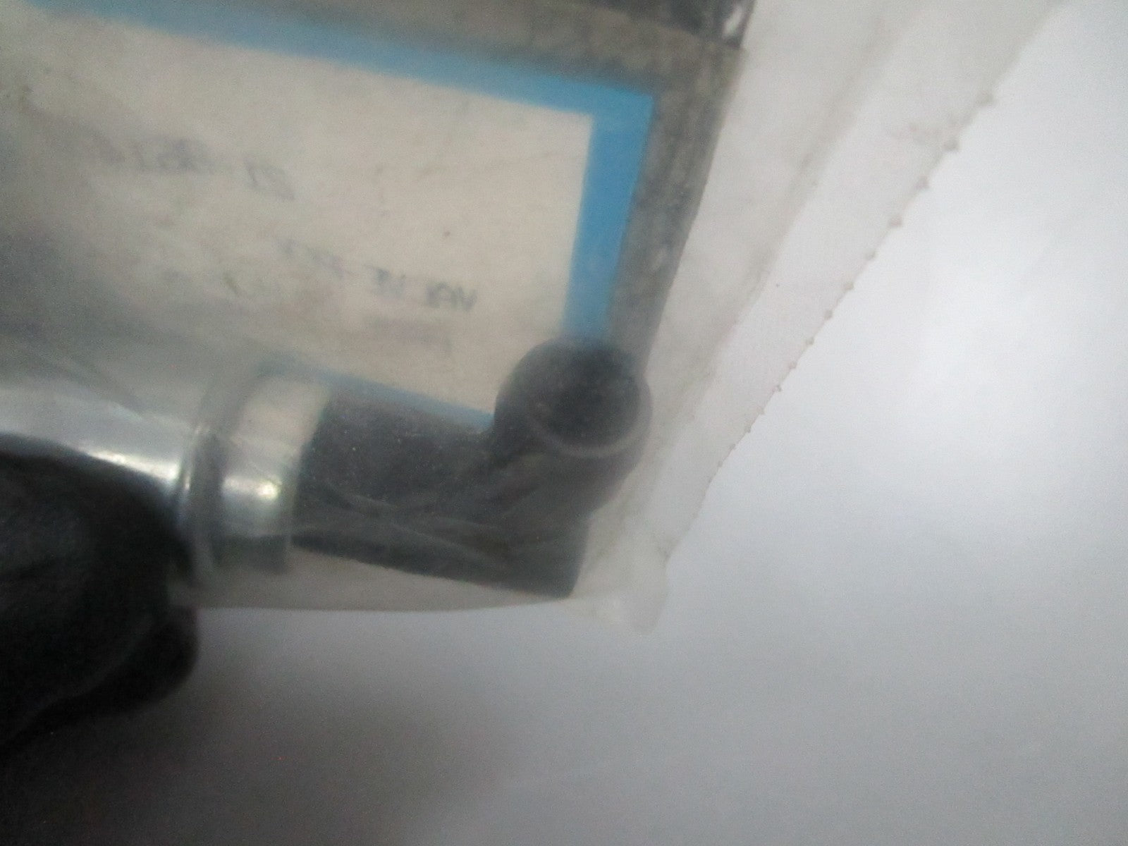 *NEW OEM* 0810 Mercury Quicksilver PCV Valve 21-861476