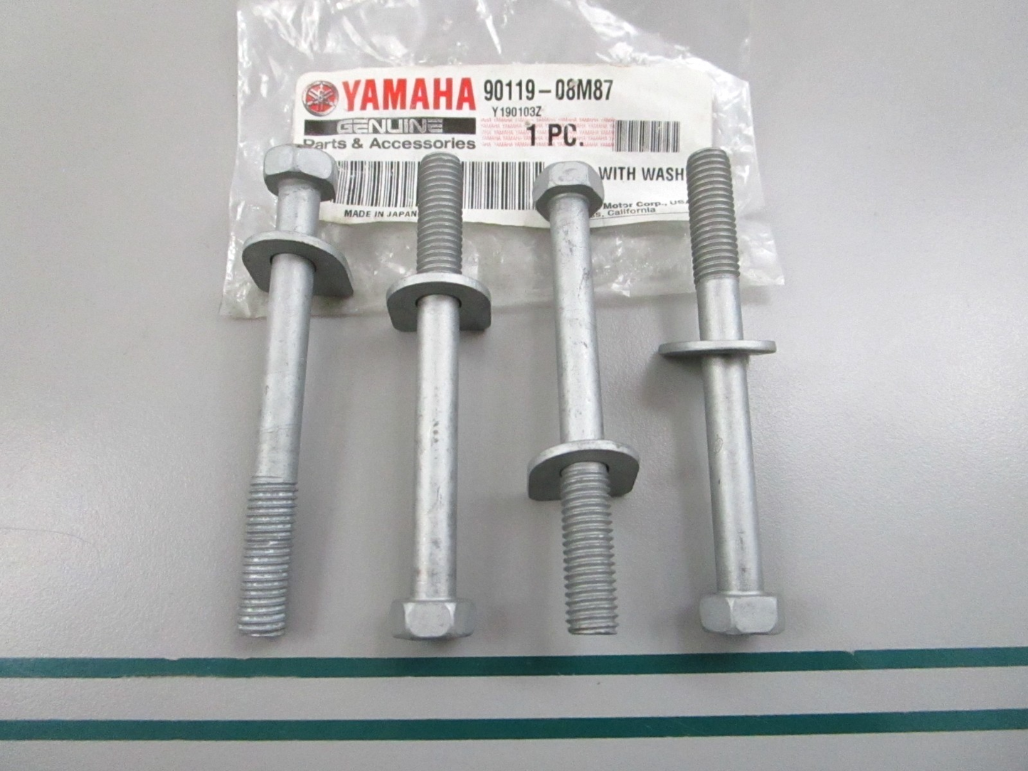 NEW OEM (LOT OF 4) 90119-08M87-00 Yamaha Bolt 0810