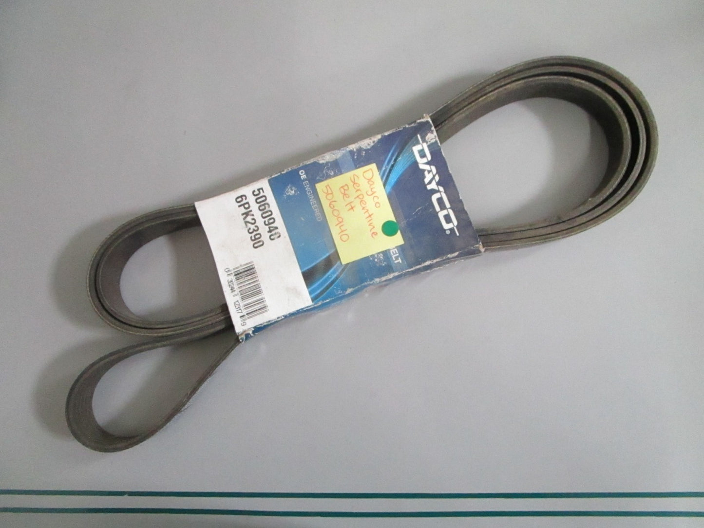 NEW OEM 5060940 Dayco Serpentine Belt 0820