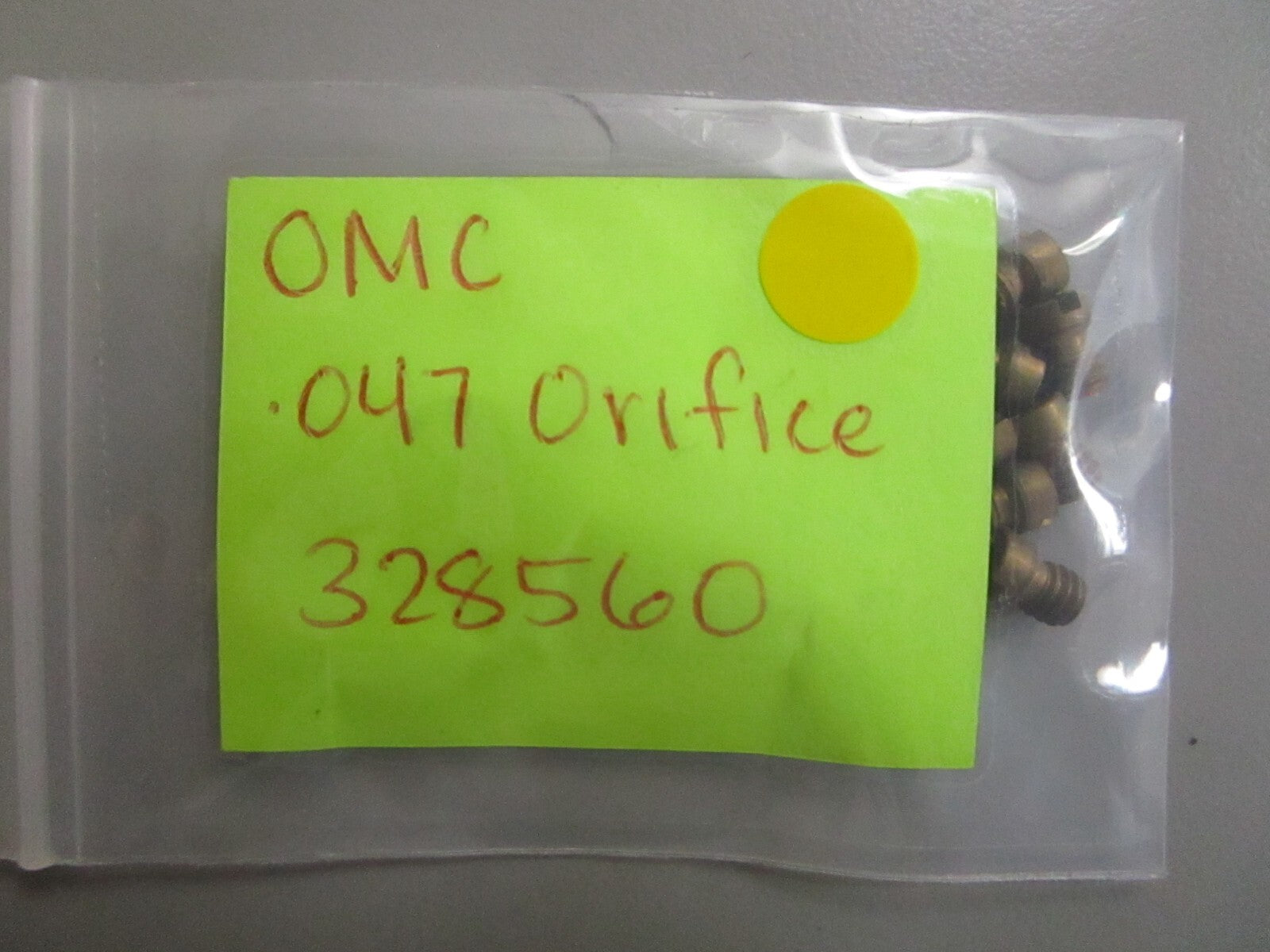 *NEW OEM* 0810 OMC Johnson Evinrude .047 Orifice 328560 0328560