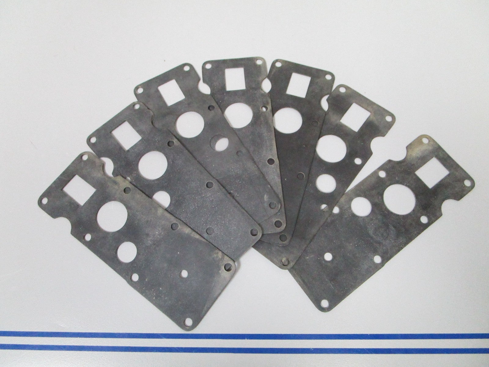 NEW OEM (LOT OF 7) 305715 0305715 OMC Johnson Evinrude Diaphragm 0810