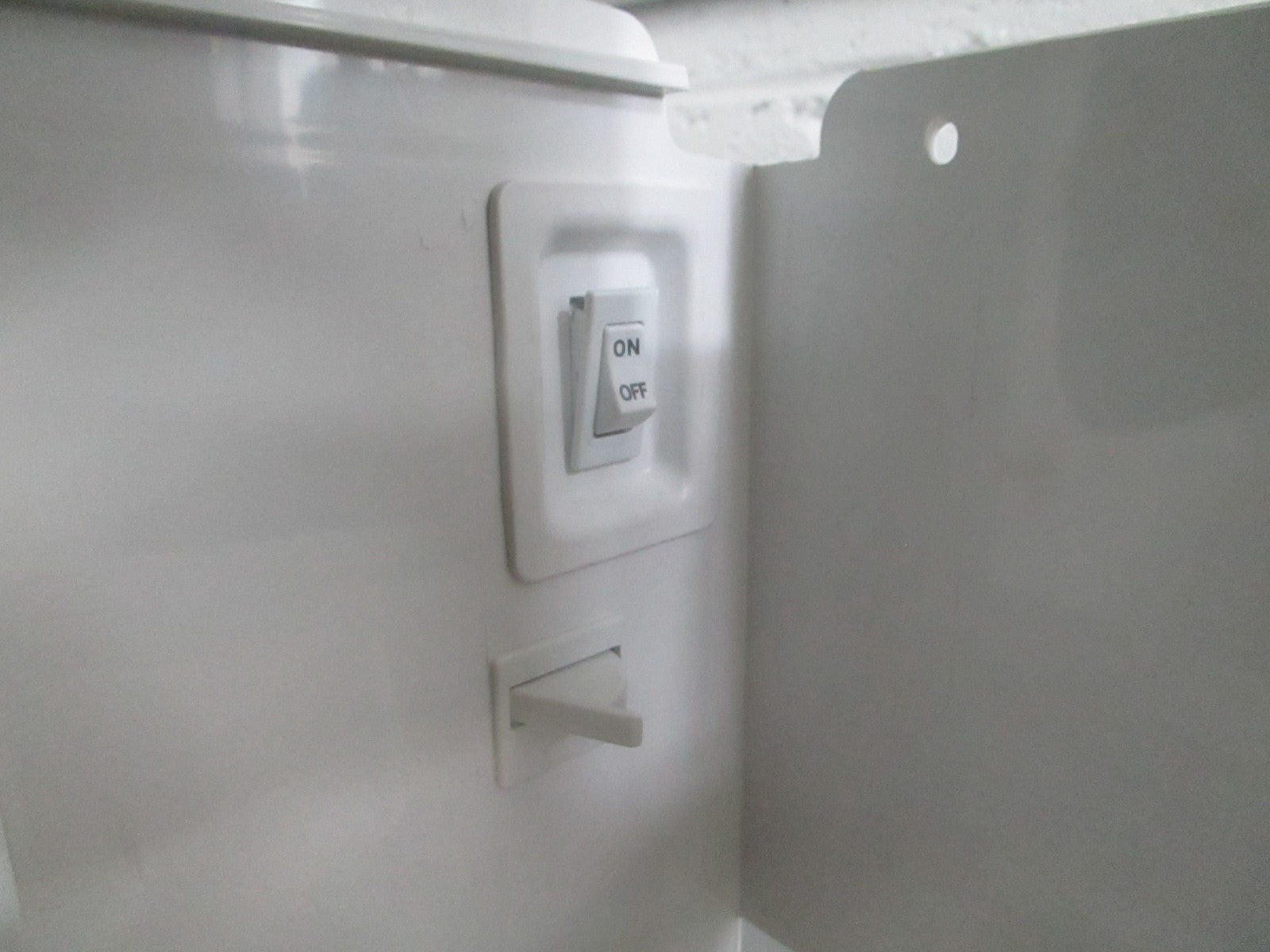 Whirlpool NEW OEM Refrigerator Ice Maker Housing W10762294 NOS Genuine 0820
