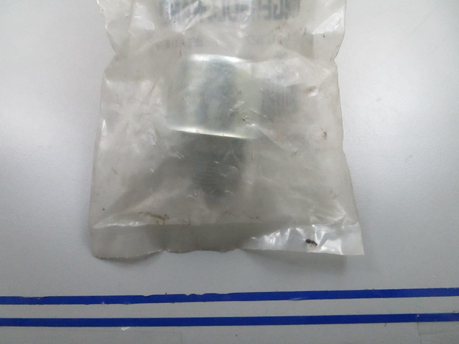 *NEW OEM* 0810 Bobcat Breather 6512927