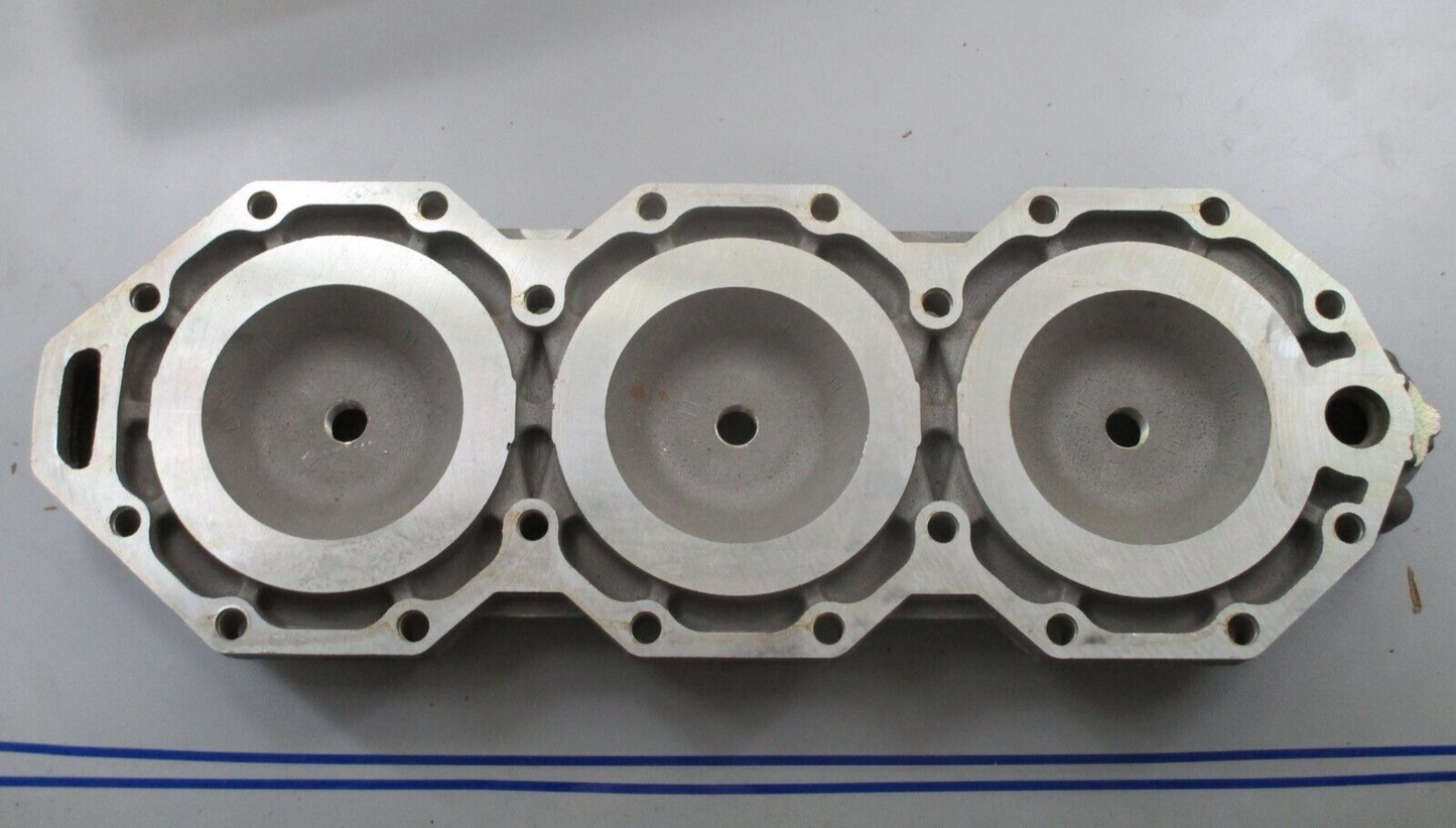 *NEW OEM* 0820 OMC Johnson Evinrude 1989-1992 185 200 225HP Cylinder Head 397860