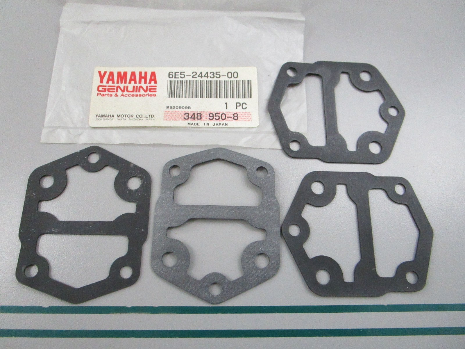 NEW OEM (LOT OF 4) 6E5-24435-00-00 Yamaha Body Gasket 0810