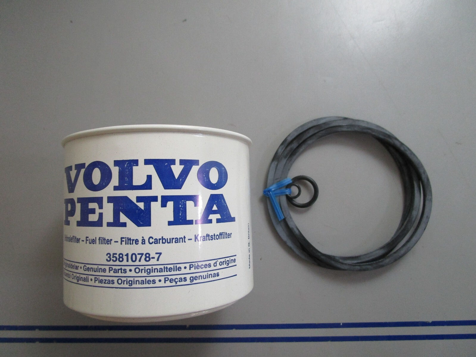 *NEW OEM* 0770 Volvo Penta Fuel Filter 3581078-7