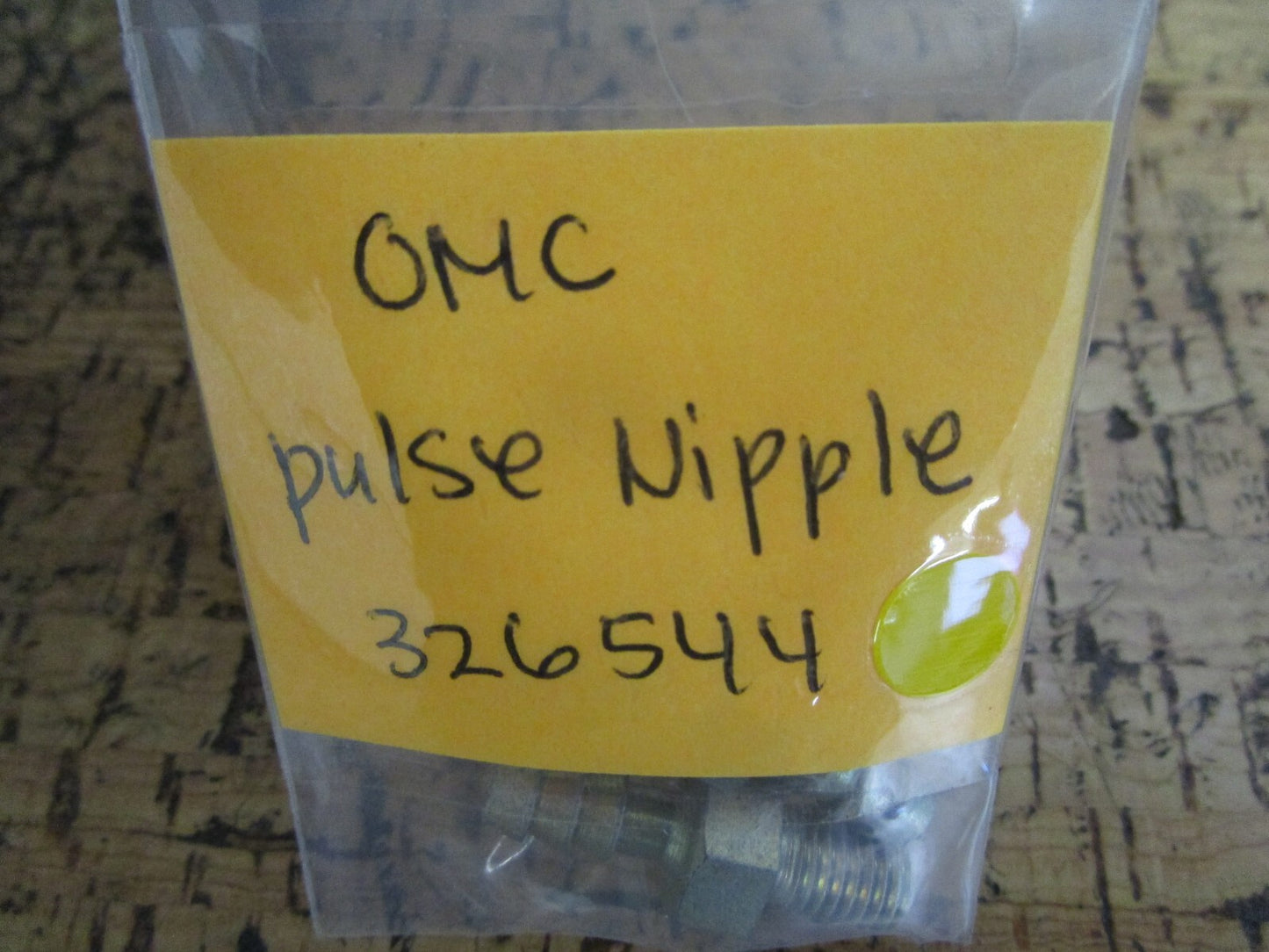 *NEW OEM* 0810 OMC Johnson Evinrude Pulse Nipple 326544 0326544