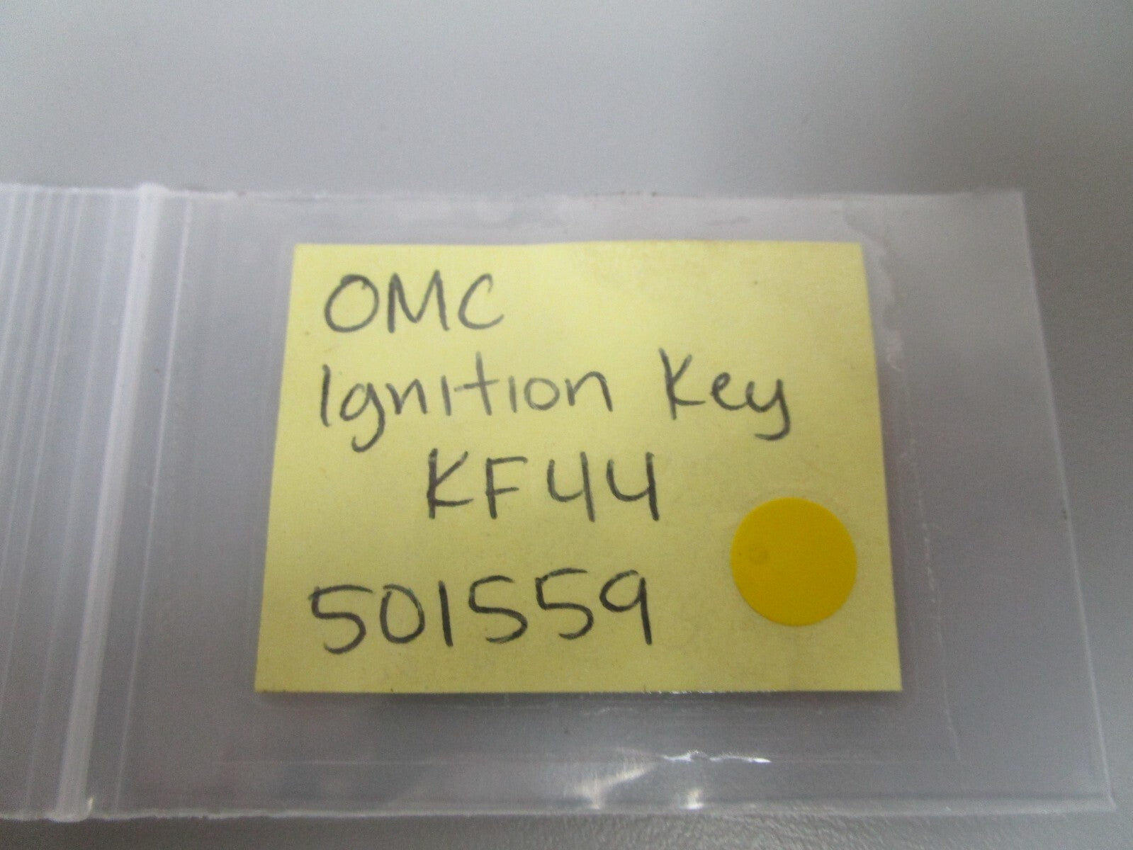 *NEW OEM* 0810 OMC Johnson Evinrude Ignition Key KF44 501559 0501559