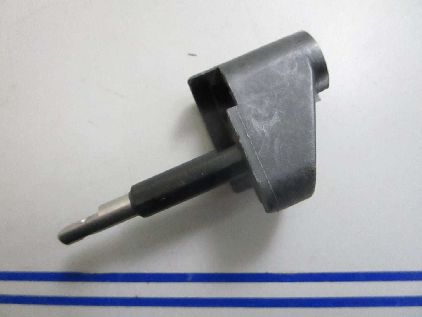 *NEW OEM* 0820 OMC Johnson Evinrude Detent Shaft 396927 0396927