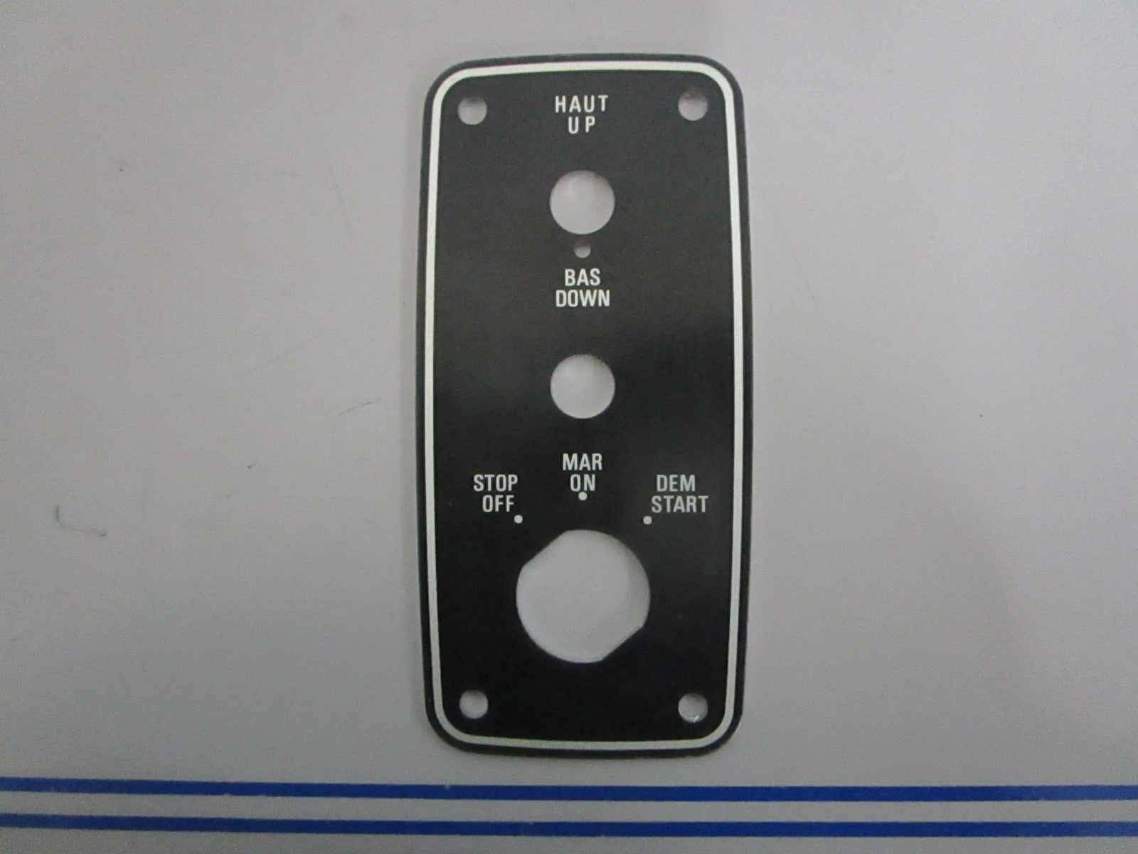 NEW OEM 37852-94600 Suzuki Ignition Switch Plate 0820