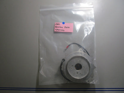 *NEW OEM* 0810 OMC Johnson Evinrude Breaker Plate 580496 0580496