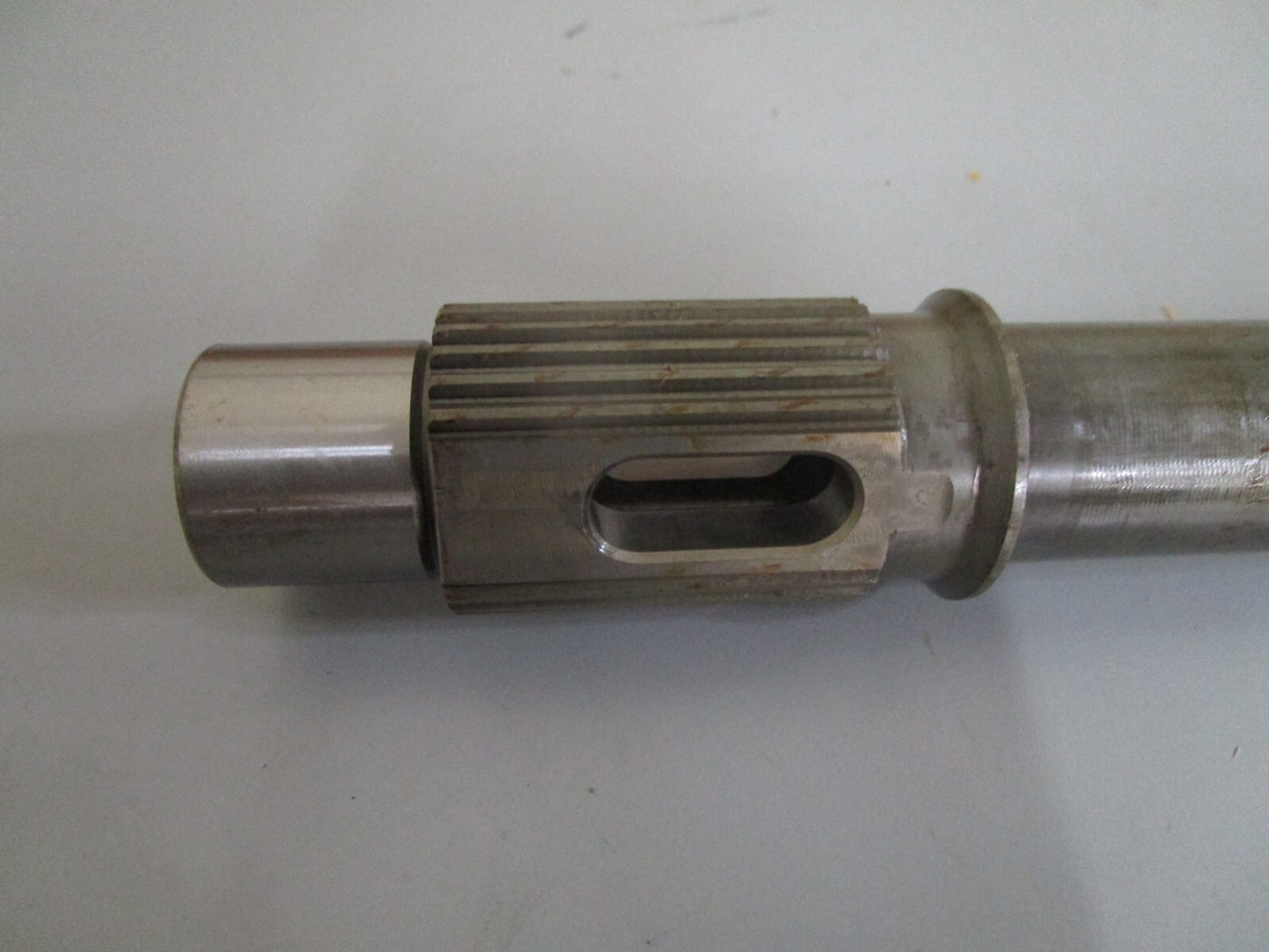 *NEW OEM* 0820 OMC Johnson Evinrude Propeller Shaft Ay 436888 0436888