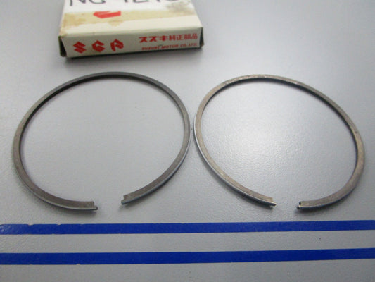 NEW OEM 12140-93113 Suzuki 2 Piston Ring Set 0810