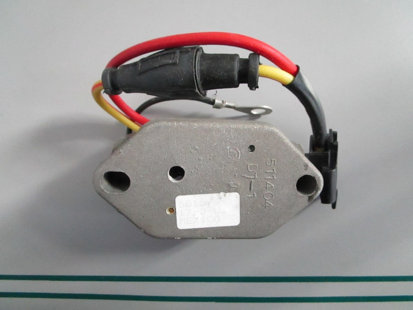 NEW OEM 581580 0581580 OMC Johnson Evinrude Voltage Regulator 0820