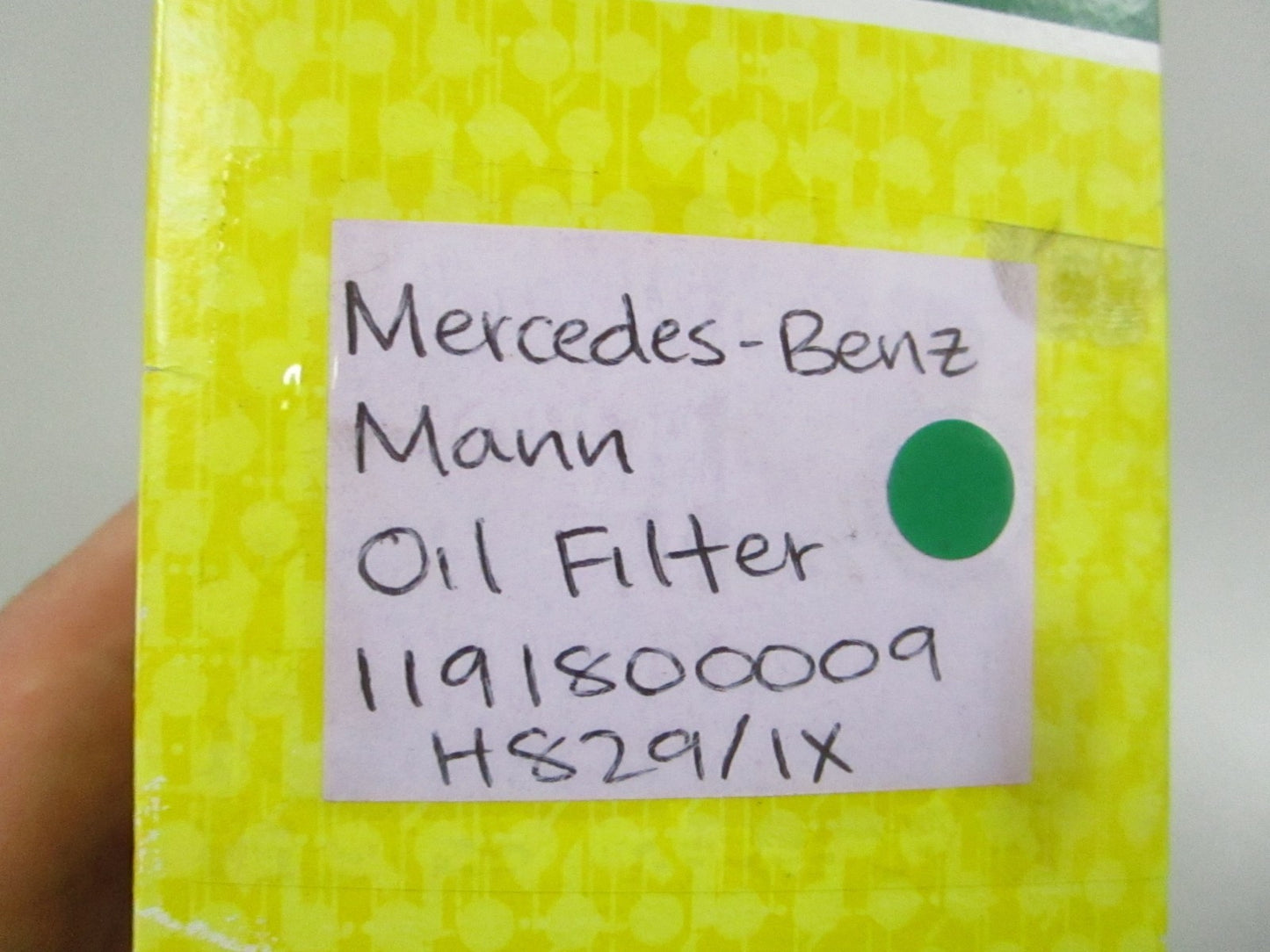 NEW OEM 1191800009 H829/1X Mercedes-Benz Mann Oil Filter 0810