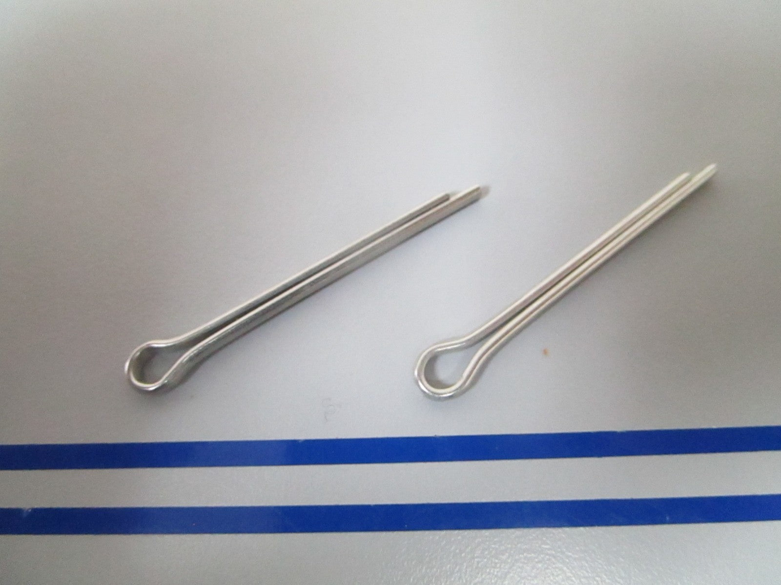 NEW OEM (LOT OF 2) 306394 0306394 OMC Johnson Evinrude Cotter Pin 0810