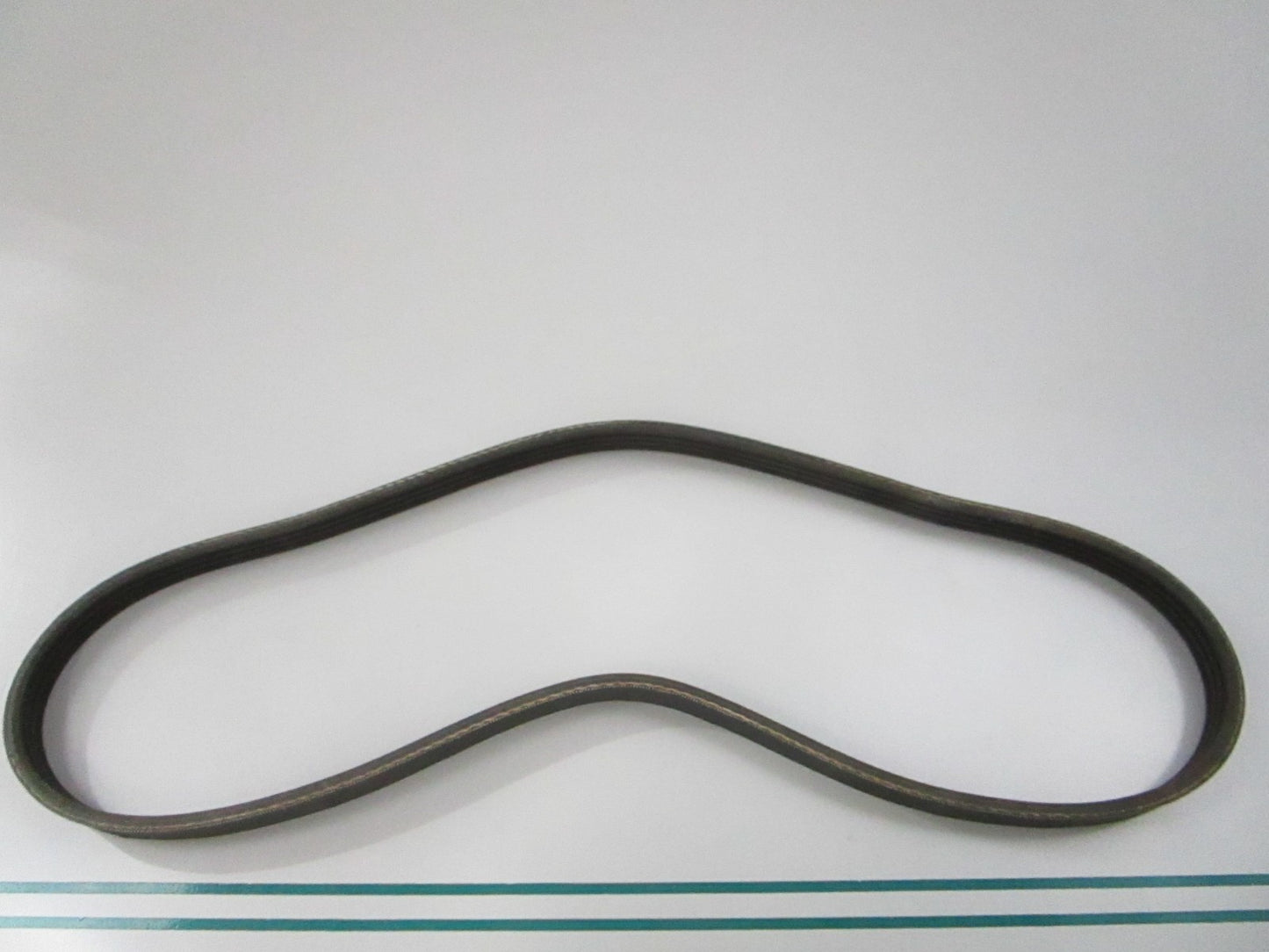 NEW OEM 57-828507 Mercury Quicksilver V-Belt 0810