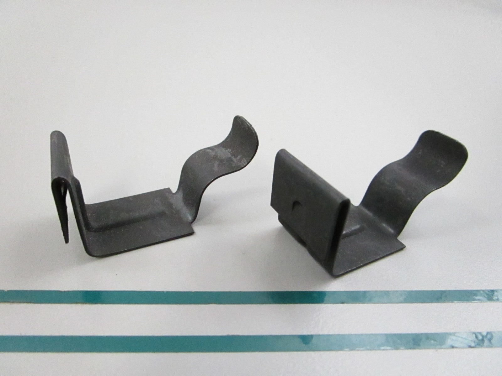NEW OEM (LOT OF 2) 297092 Whirlpool Spring Clip 0810