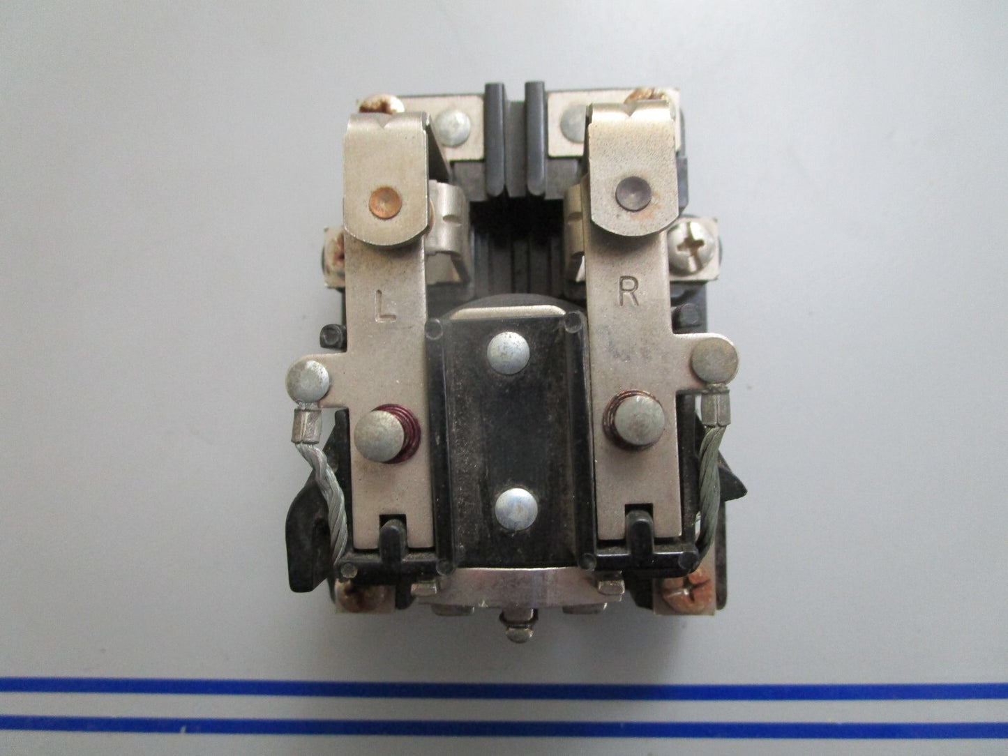 *NEW* 0820 Dayton Electric Relay 5X848M