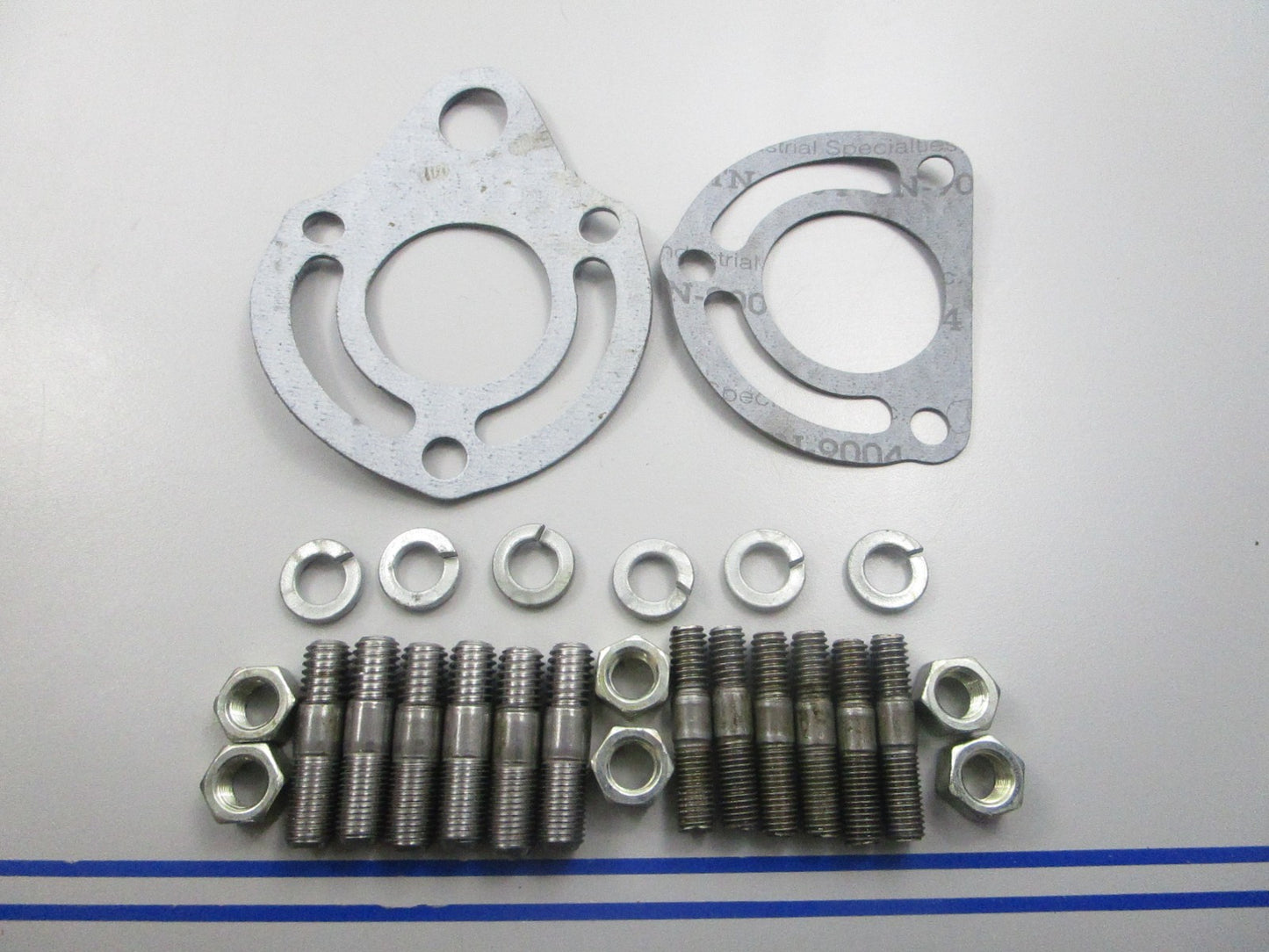 NEW OMC-1-979759 Replaces: 979759 Barr V6 Log Exhaust Manifold 0810